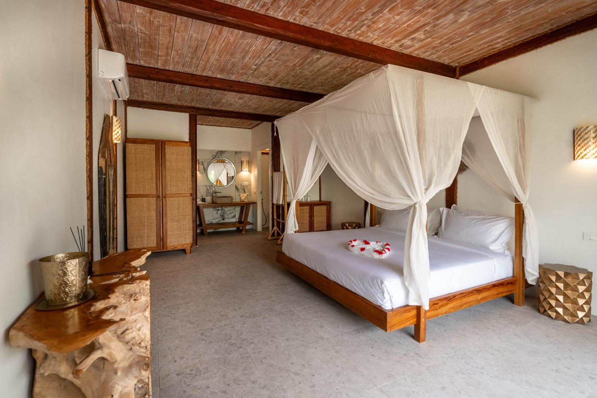 Sensations Eco-Chic Hotel Pwani Mchangani Εξωτερικό φωτογραφία